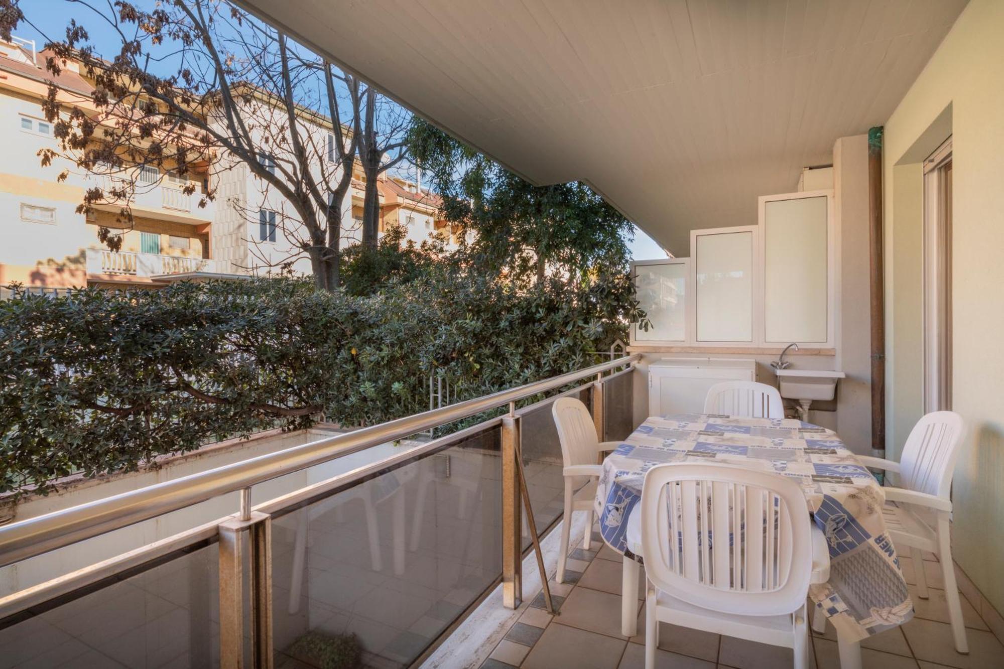 Residence Brezza Di Mare San Benedetto del Tronto Exteriör bild