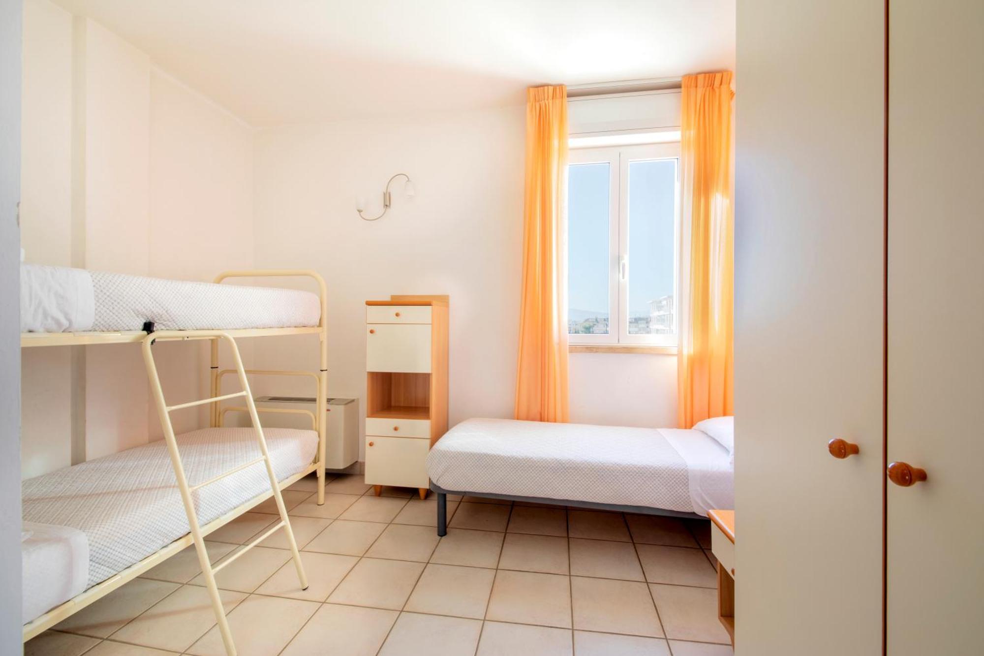 Residence Brezza Di Mare San Benedetto del Tronto Exteriör bild